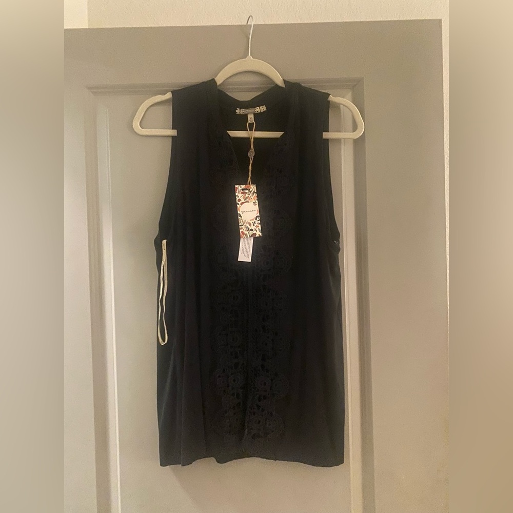 NWT Gimmicks Tank Top